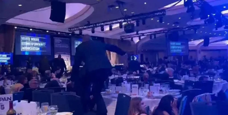 Trump é retirado às pressas de jantar após atirador abrir fogo contra segurança: "É um lobo solitário maluco"