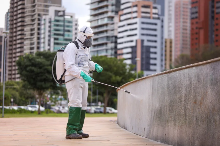 Técnica de Borrifação Residual Intradomiciliar contra dengue