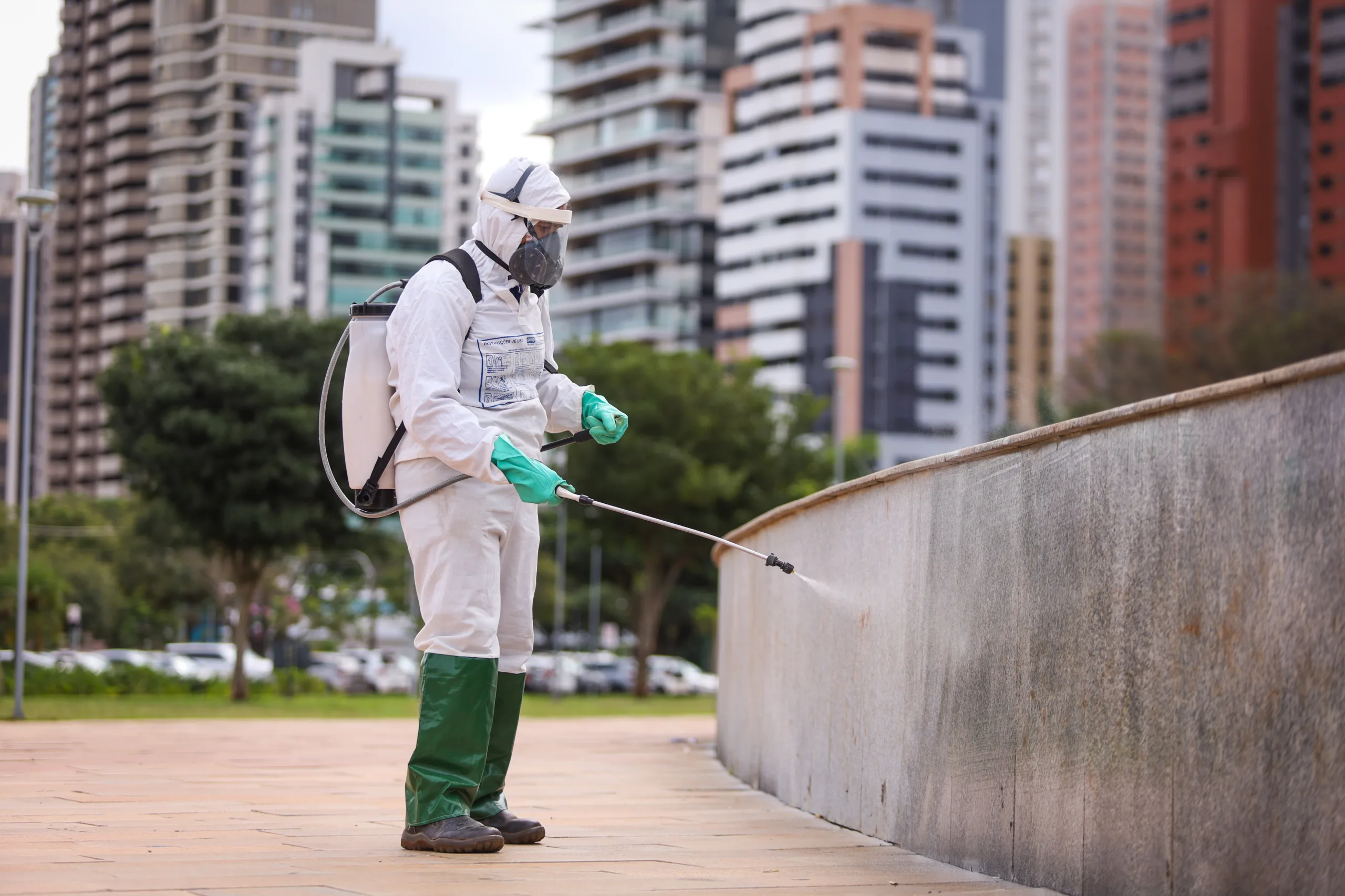 Técnica de Borrifação Residual Intradomiciliar contra dengue