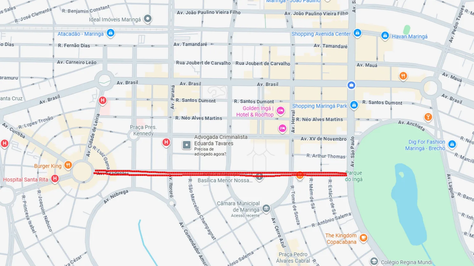 Montagem de estrutura para desfile de aniversário altera trânsito na Avenida XV de Novembro
