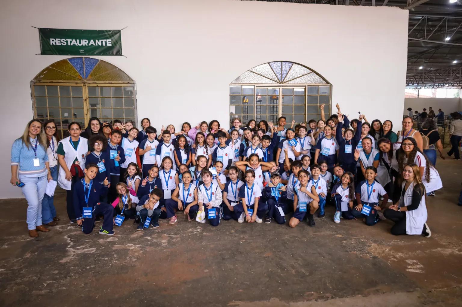 Mais de 1,1 mil estudantes da rede municipal devem visitar a Expoingá 2026 em passeio educativo até esta sexta-feira, 15