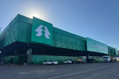 Expoingá 2026: Ricardo Barros destaca modernização do Pavilhão Azul e homenagem à Christina Helena Barros