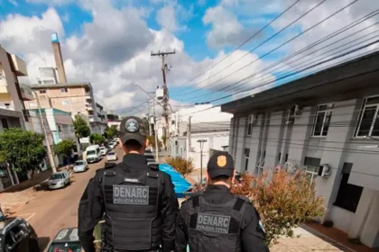PCPR apreende mais de 2 toneladas de maconha escondidas em carga de milho na PR-280