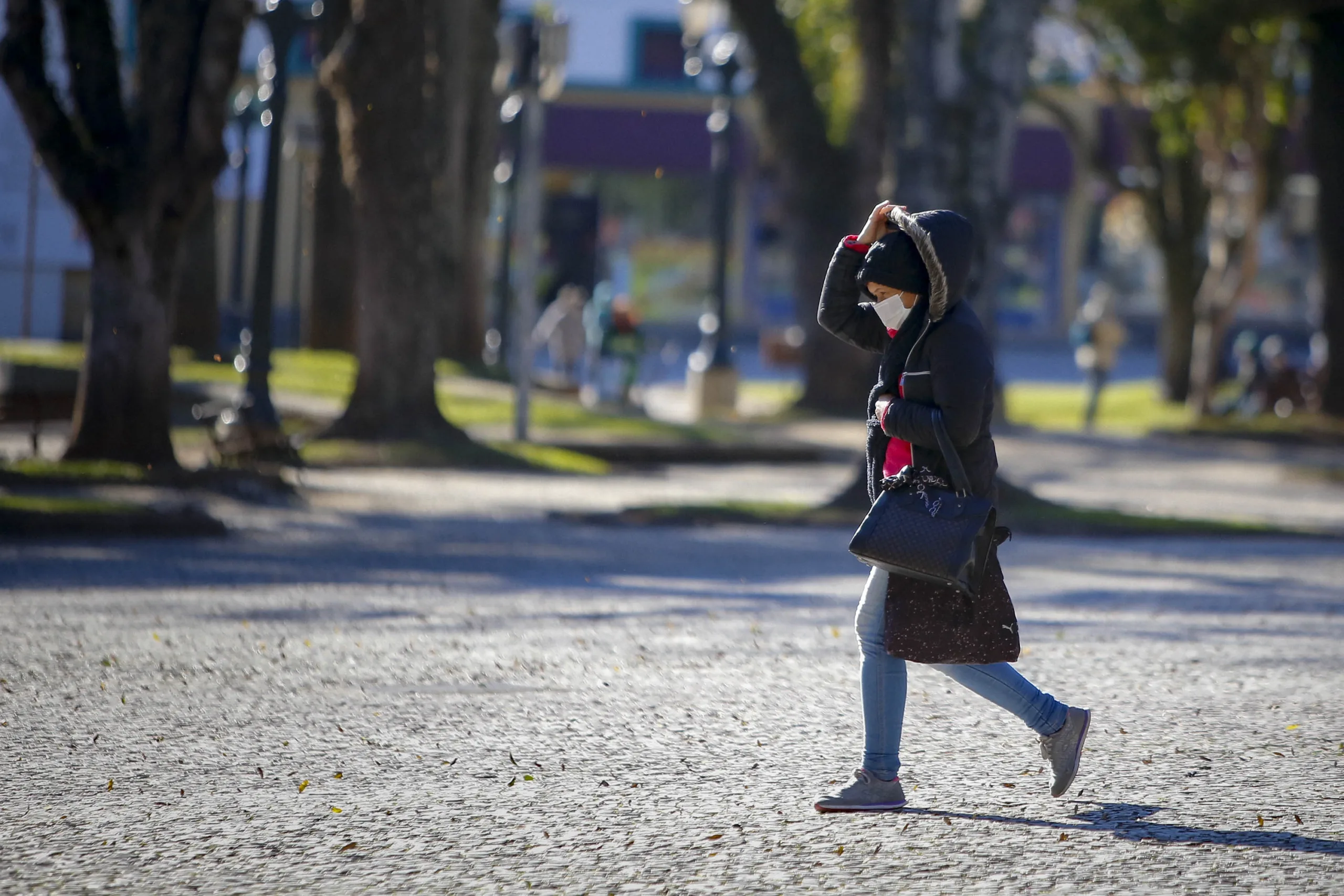 no mês de maio as características de inverno começam a ficar mais presentes na atmosfera