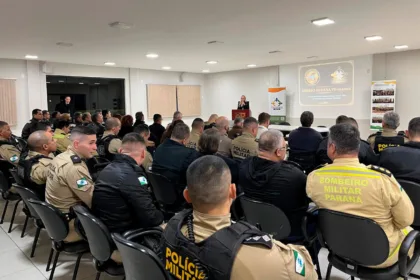 Forças de segurança promovem encontro comunitário para fortalecer ações em Maringá