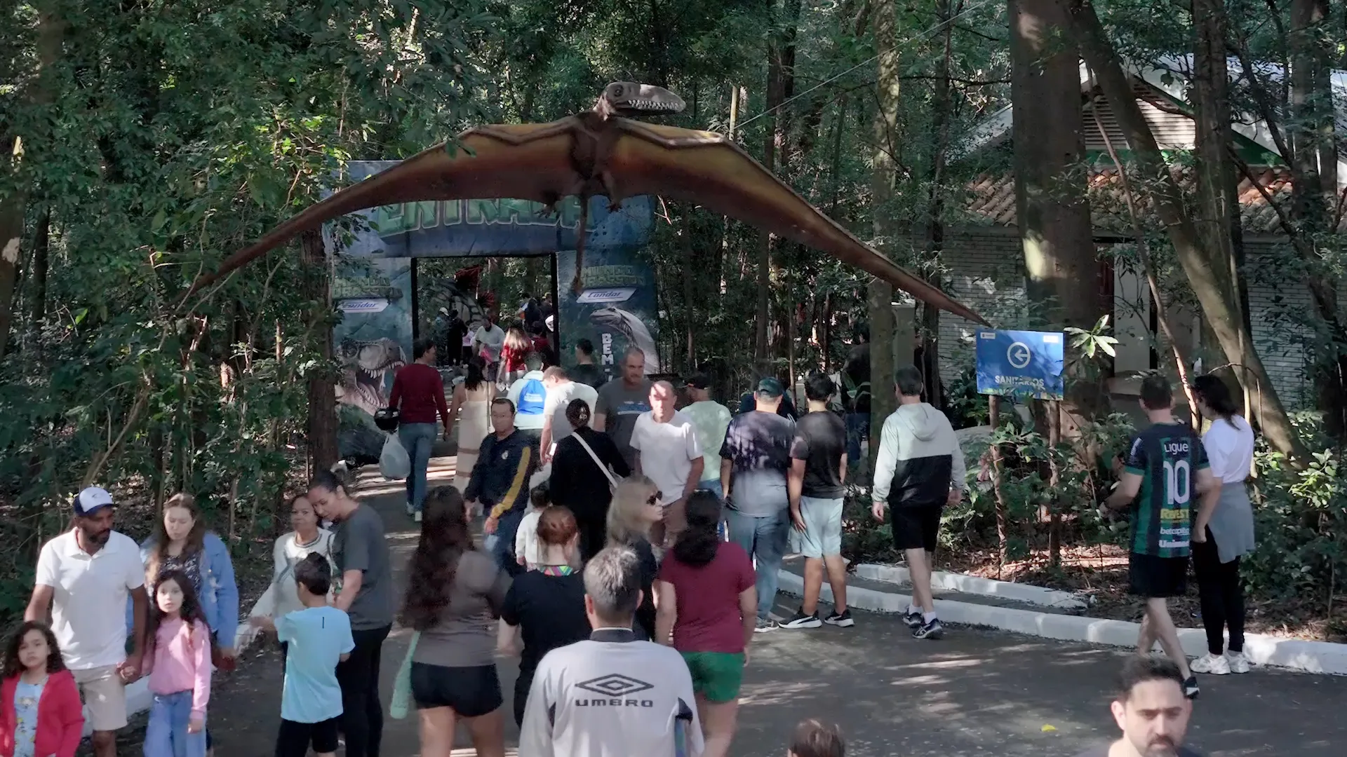 Público recorde: mais de 6 mil pessoas lotam o Parque do Ingá na abertura da exposição Jurássico Condor, confira novas imagens 44 Público recorde: mais de 6 mil pessoas lotam o Parque do Ingá na abertura da exposição Jurássico Condor, confira novas imagens