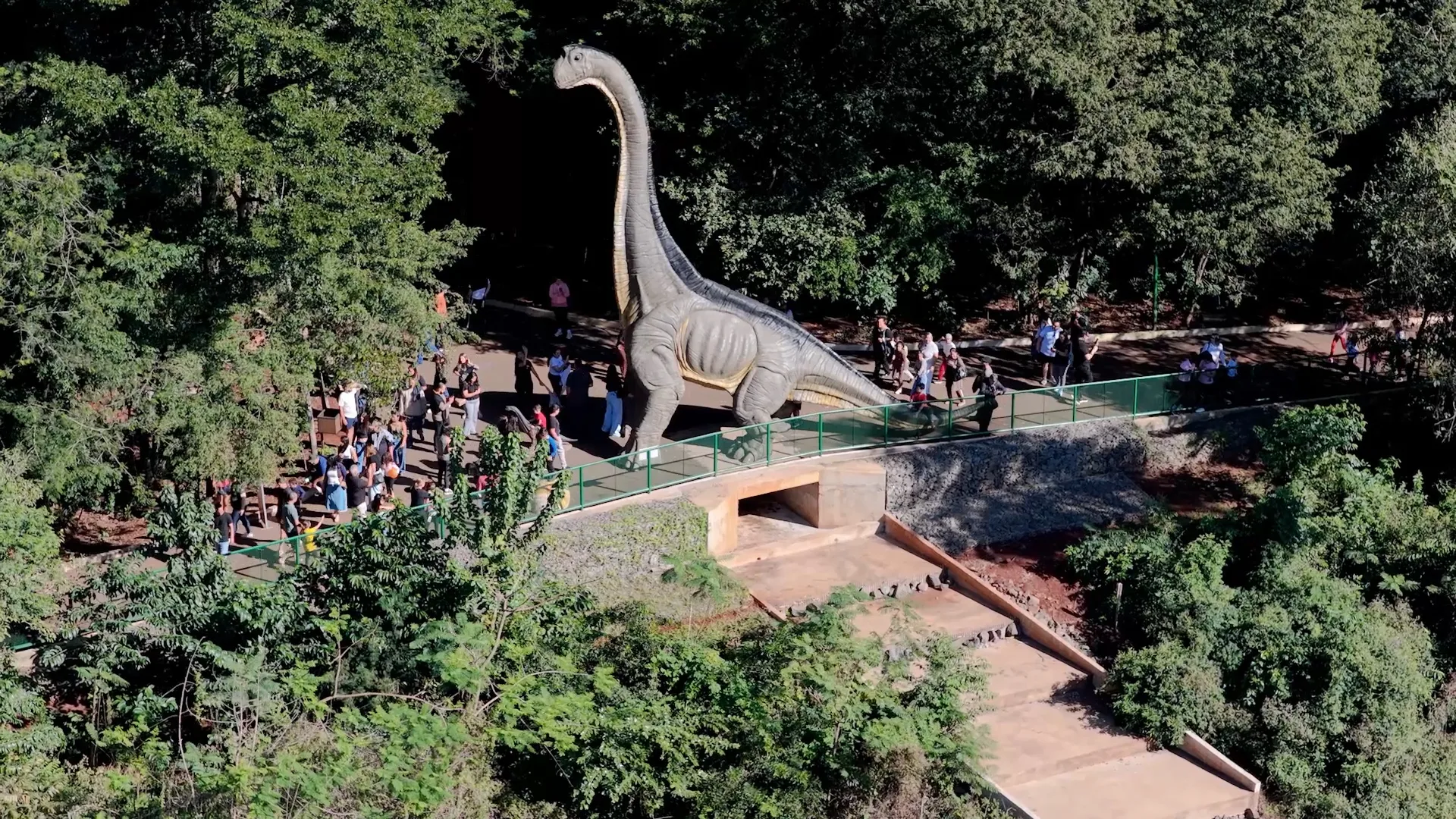 Público recorde: mais de 6 mil pessoas lotam o Parque do Ingá na abertura da exposição Jurássico Condor, confira novas imagens 42 Público recorde: mais de 6 mil pessoas lotam o Parque do Ingá na abertura da exposição Jurássico Condor, confira novas imagens