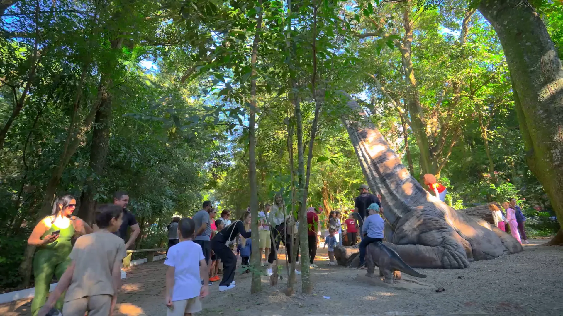 Público recorde: mais de 6 mil pessoas lotam o Parque do Ingá na abertura da exposição Jurássico Condor, confira novas imagens 38 Público recorde: mais de 6 mil pessoas lotam o Parque do Ingá na abertura da exposição Jurássico Condor, confira novas imagens