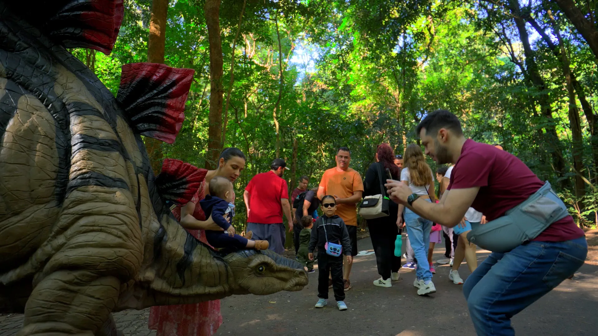 Público recorde: mais de 6 mil pessoas lotam o Parque do Ingá na abertura da exposição Jurássico Condor, confira novas imagens 34 Público recorde: mais de 6 mil pessoas lotam o Parque do Ingá na abertura da exposição Jurássico Condor, confira novas imagens