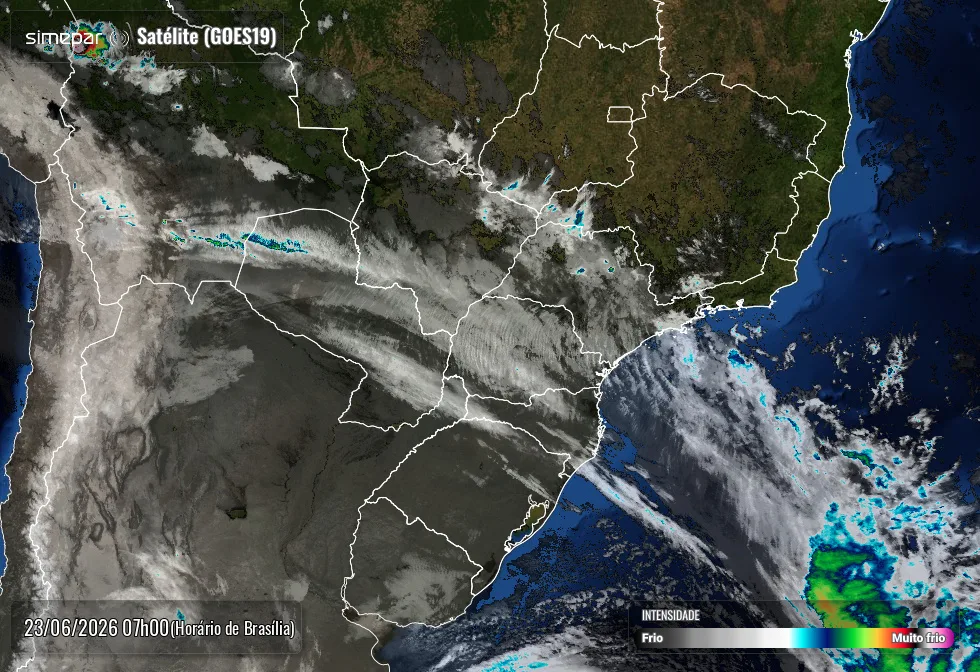 Frente fria avança e massa de ar polar derruba temperaturas no Paraná
