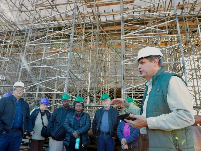 ‘Caravana São Tomé’ leva presidentes de bairros para visitar principais obras em andamento em Maringá