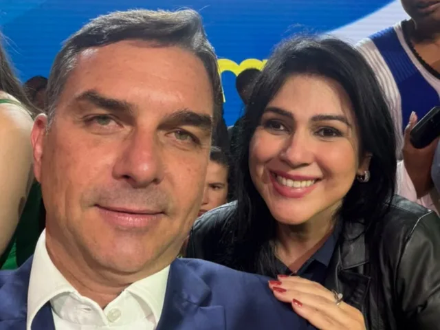 Vereadora Dra. Giselli Bianchini representa Maringá na convenção nacional do PL em São Paulo