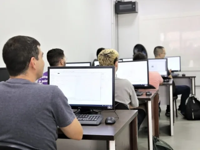 entudante computadores