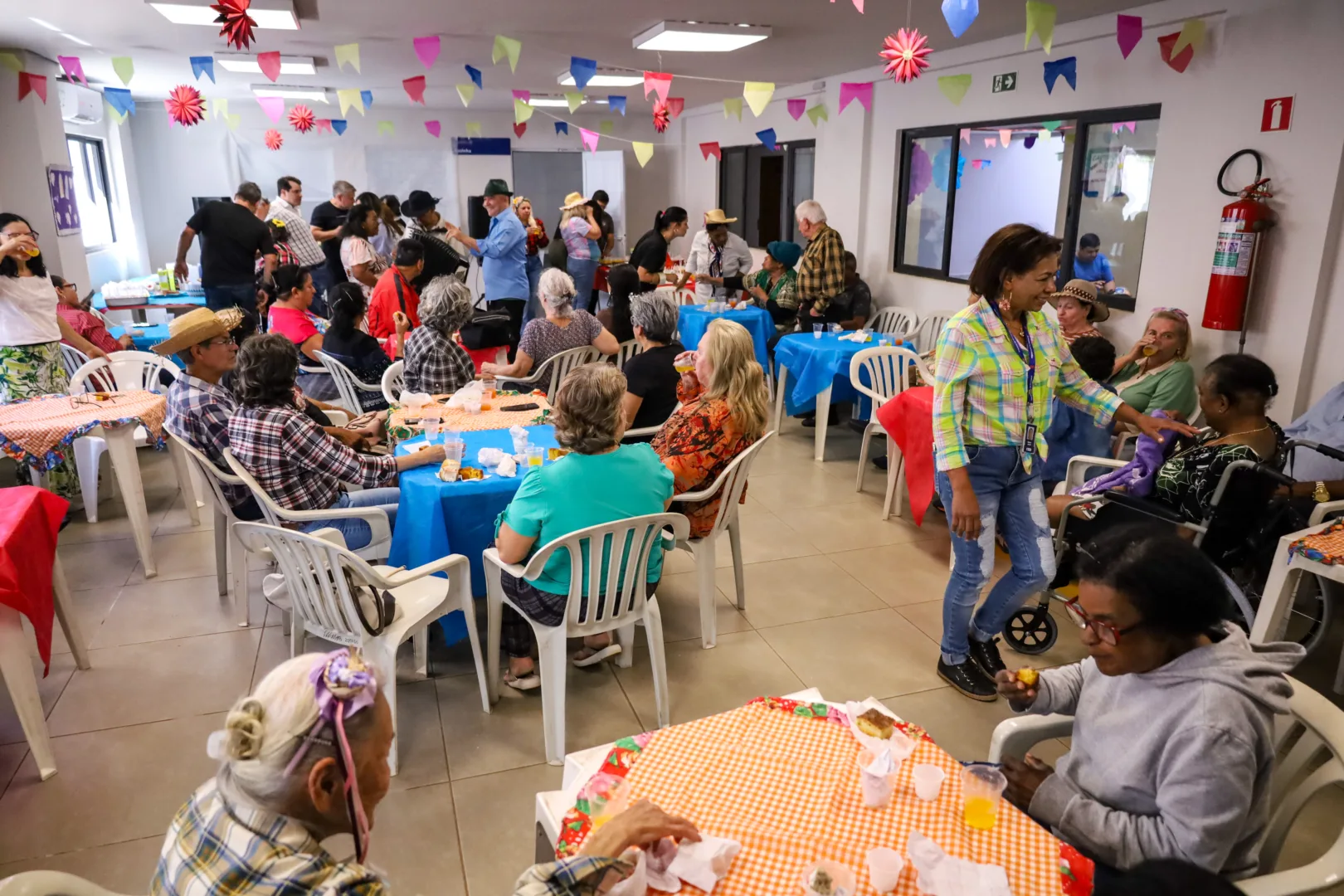 Festa julina no Condomínio do Idoso reúne mais de 65 moradores do espaço em momento de integração 4 Festa julina no Condomínio do Idoso reúne mais de 65 moradores do espaço em momento de integração