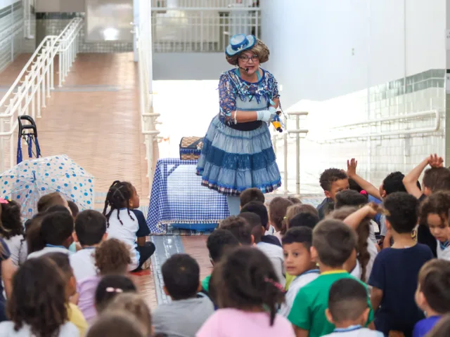 Entre histórias e imaginação, crianças da rede municipal de ensino encerram plantão de férias com programação especial