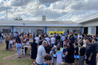 Dia dos Pais reúne famílias em atividades nas escolas e Cmeis de Maringá