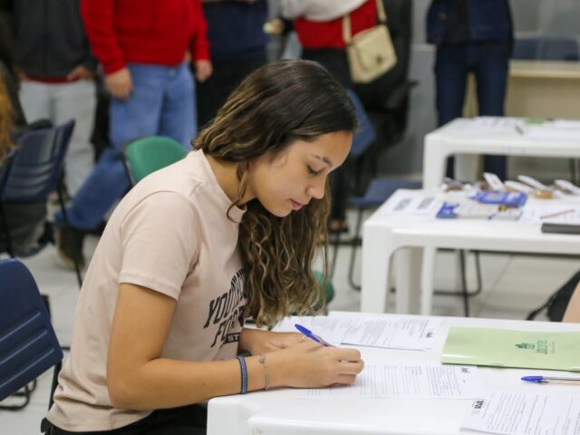mutirão de empregabilidade para jovens