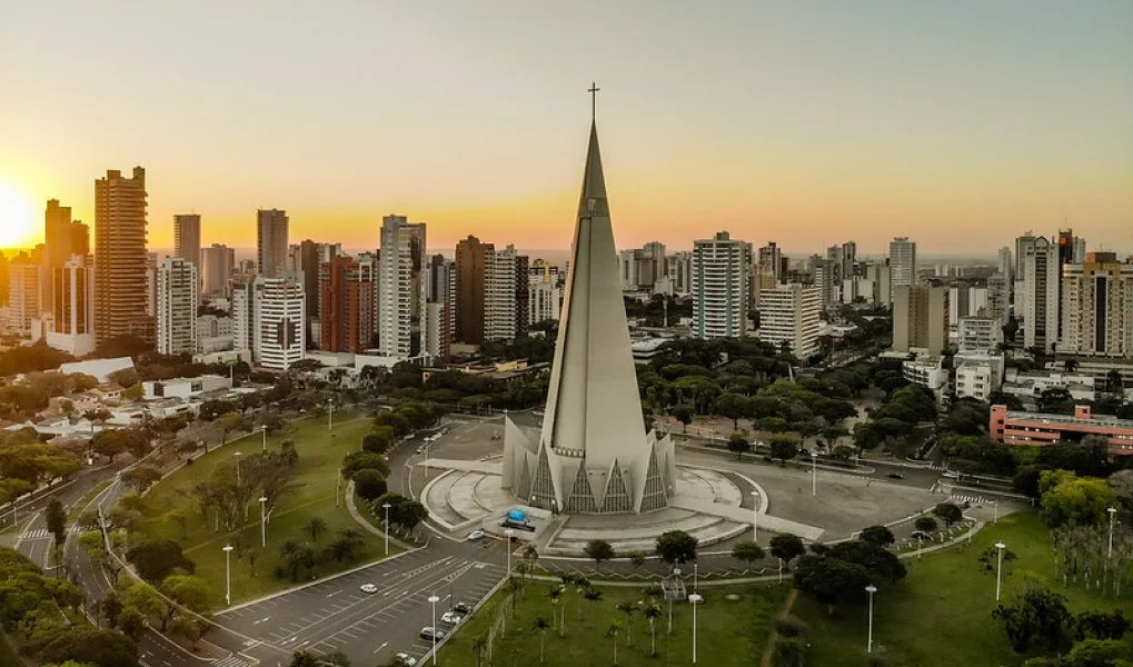Tomorrow.Building em Maringá