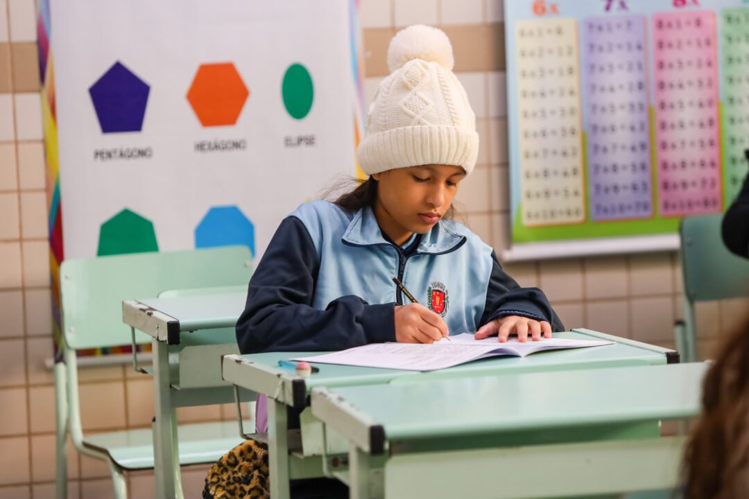 Ideb: mais de 3,3 mil alunos do 5º ano da rede municipal de ensino realizam simulado da Prova Saeb