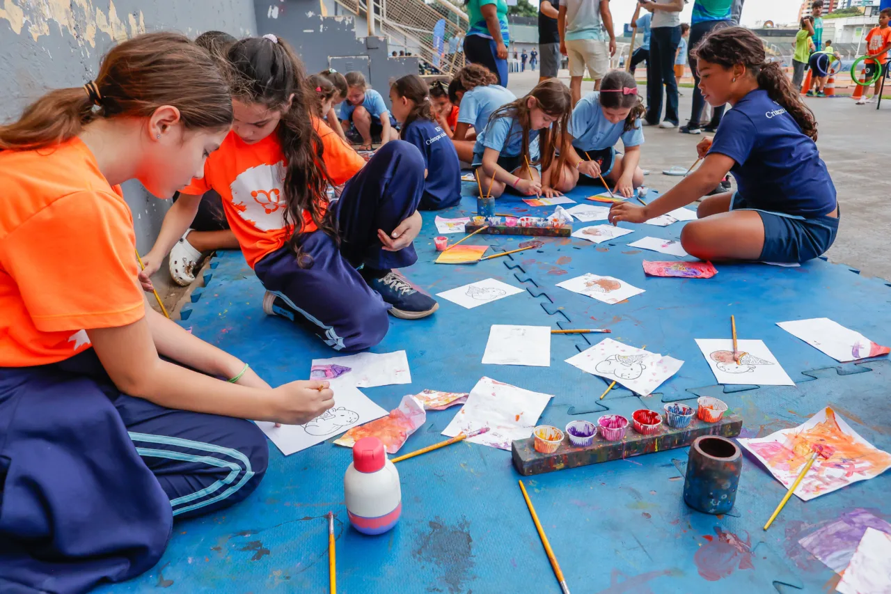 Festival reúne mais de 350 crianças e adolescentes em dia de brincadeiras em Maringá