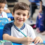 Aluno da rede rede pública de ensino de Maringá