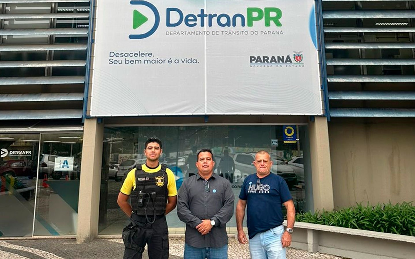Prefeitura de Sarandi firma convênio com Detran-PR para recolhimento de veículos abandonados e melhorias na sinalização viária