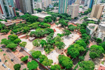 - Rumo à transformação: revitalização do Eixo Monumental de Maringá já está 65% concluída