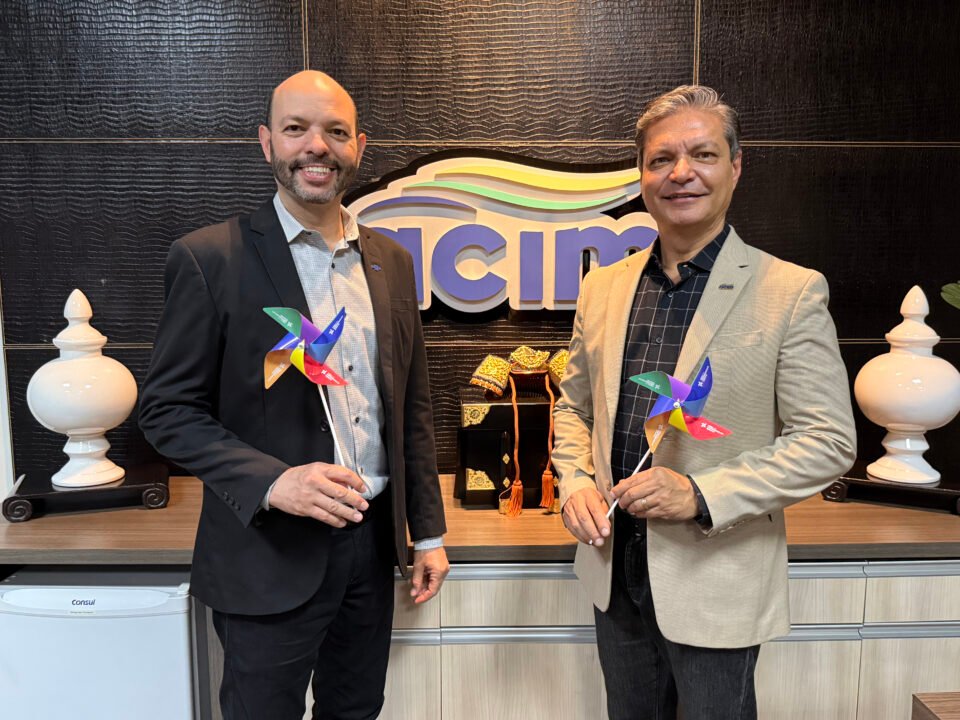 Gerente da Regional Noroeste do Sebrae/PR, Wendell Gussoni e o presidente da Acim, José Carlos Barbieri.