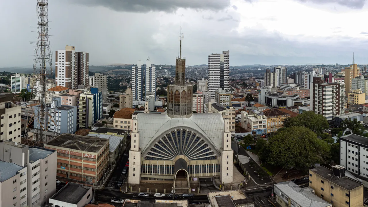 Governo do Paraná repassa aos municípios mais de R$ 1 bilhão em maio - Na foto, Ponta Grossa