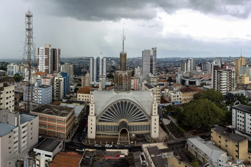 Governo do Paraná repassa aos municípios mais de R$ 1 bilhão em maio - Na foto, Ponta Grossa
