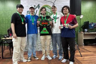 Grande final do campeonato 'Maringá + Games‌' agita estande da Prefeitura na Expoingá; conheça o time vencedor