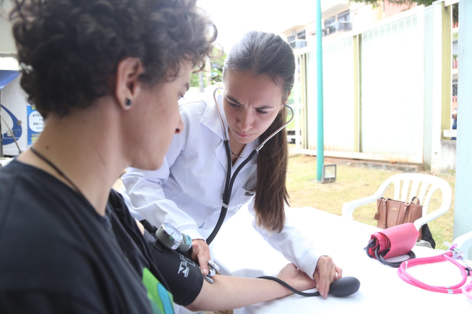 Maringá + Cidadania terá vacinação contra gripe e outros serviços gratuitos no Conjunto Requião neste domingo, 6