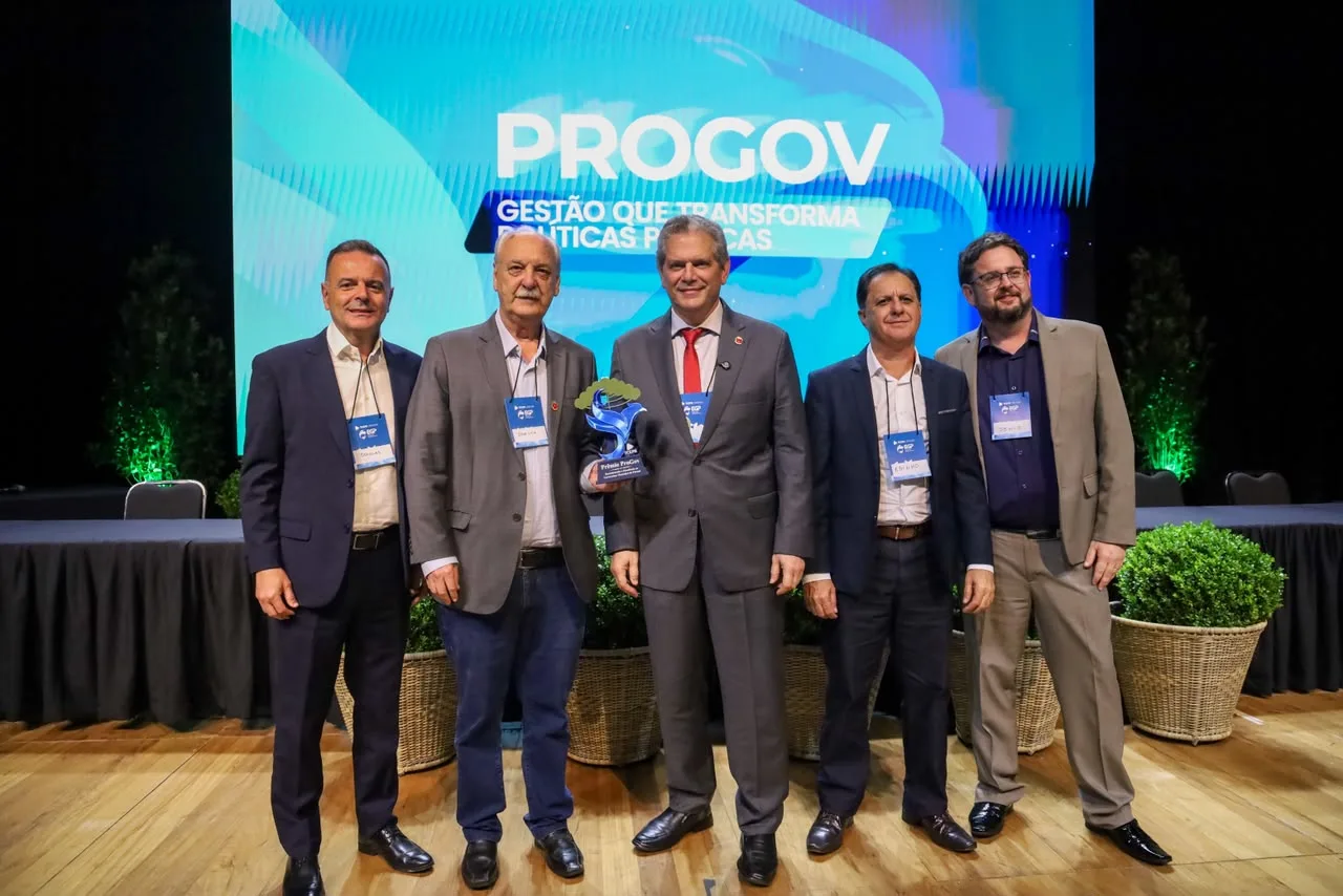 Maringá recebe prêmios do Tribunal de Contas
