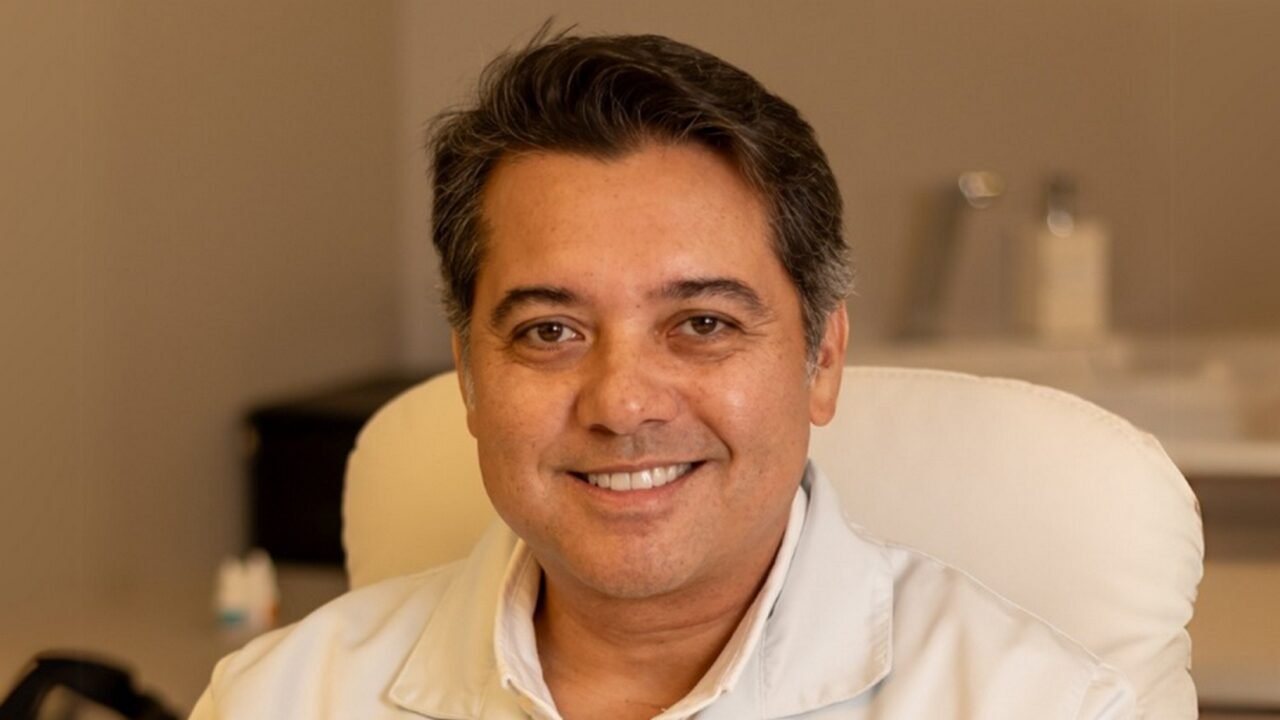 Médico oftalmologista Fábio Massaiti Tocunaga