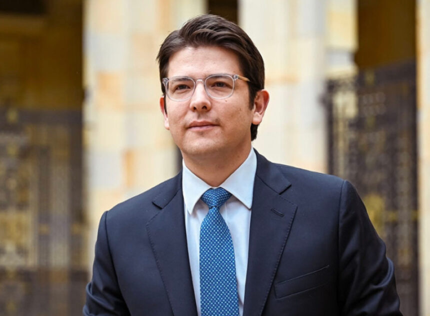 Miguel Uribe