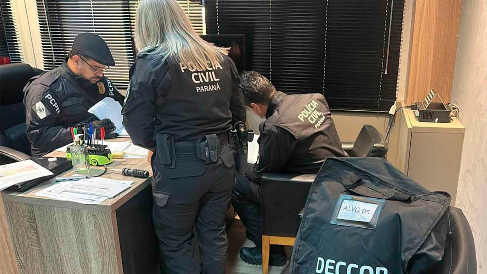 Polícia Civil deflagra operação contra sonegação fiscal e falsidade ideológica no Norte do Paraná