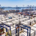 Porto de Paranaguá lidera exportações brasileiras de carne de frango congelada em 2026.