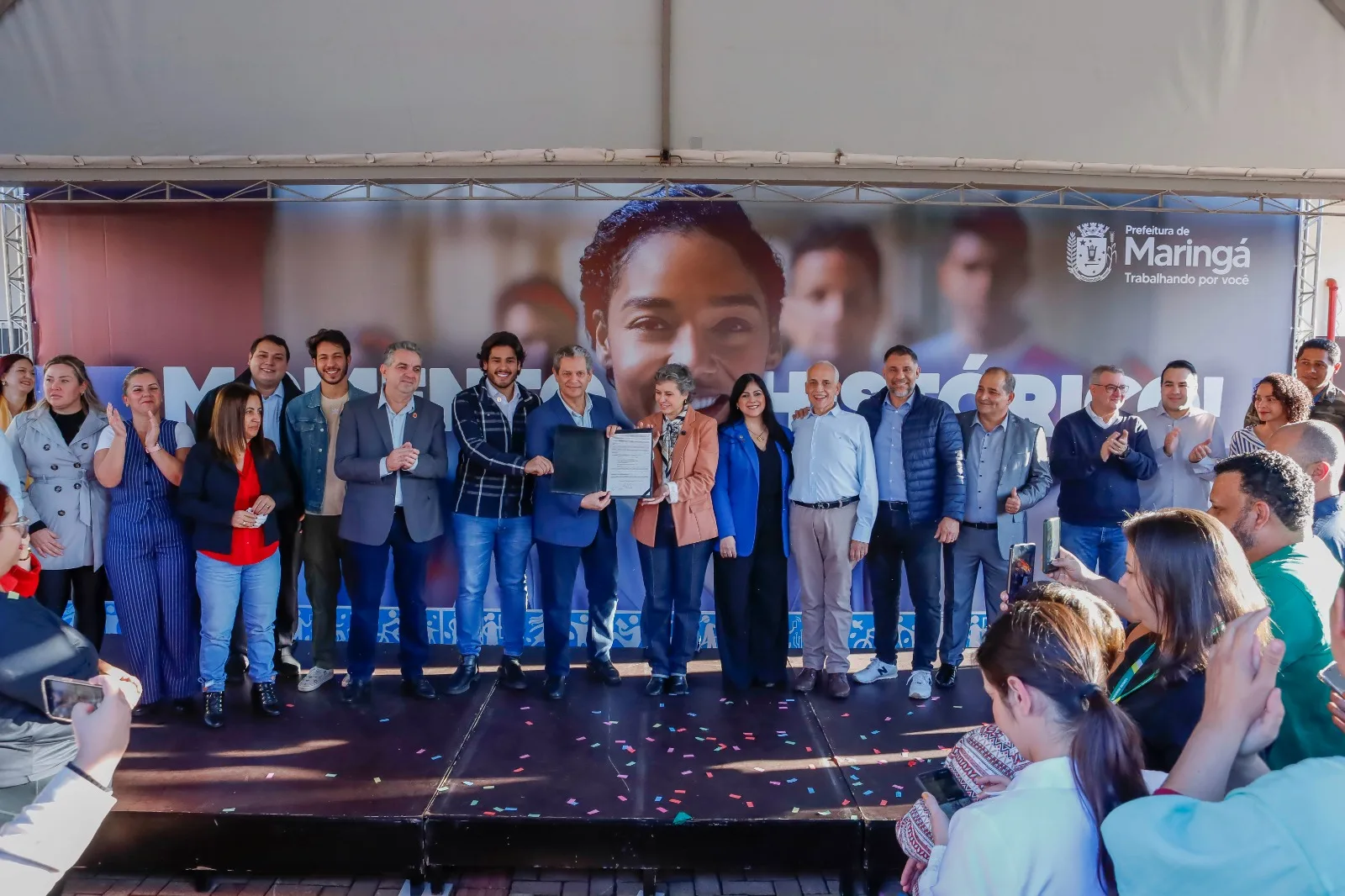 Ato Histórico: Prefeito Silvio Barros sanciona lei que regulamenta jornada de 30 horas aos profissionais de enfermagem