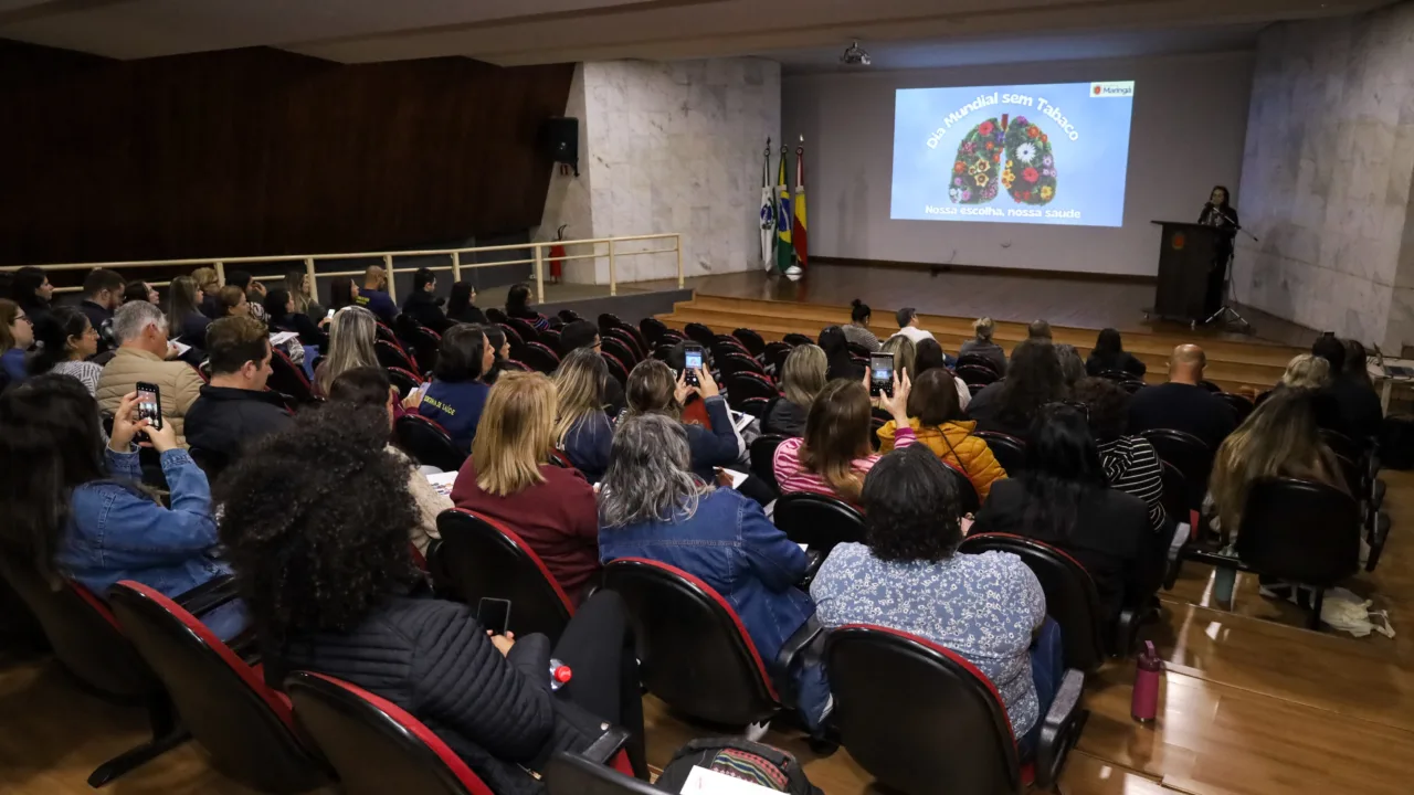 Município promove palestra sobre combate ao tabagismo para profissionais da saúde
