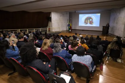 Município promove palestra sobre combate ao tabagismo para profissionais da saúde