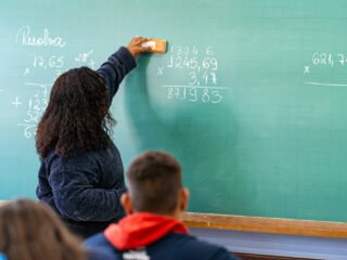 Professor, quadro negro educação