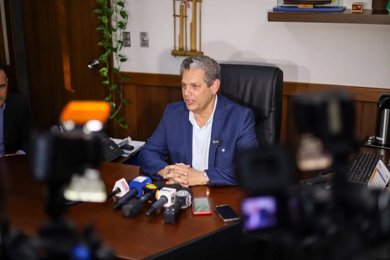 Prefeitura participa de audiência de mediação perante o TRT e apresenta propostas para encerrar greve do transporte coletivo