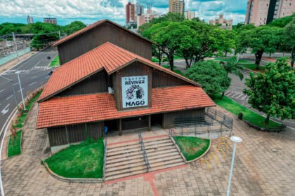 Teatro Reviver Magó