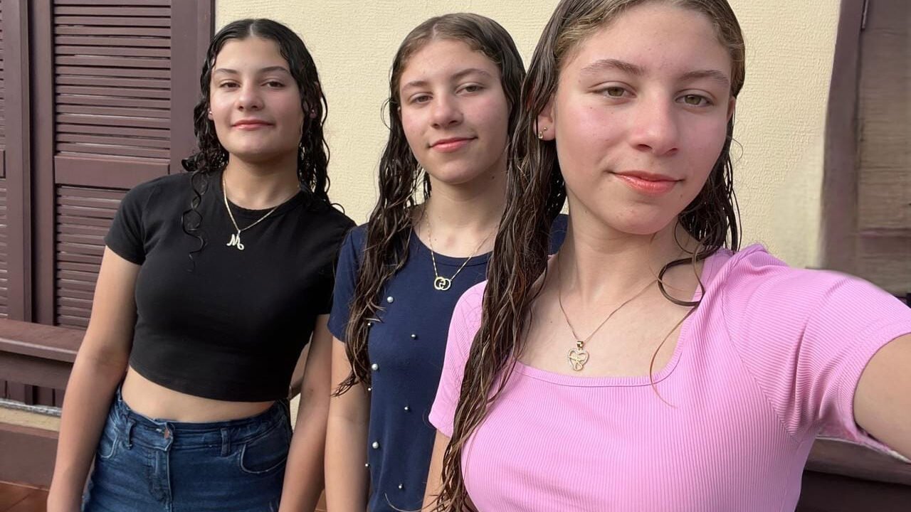 Trigêmeas de Palmas se preparam para intercâmbios do Ganhando o Mundo 2026