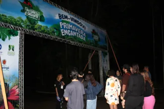 Trilha noturna no Parque do Ingá
