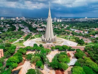 Catedral de Maringá, estado do Paraná em abril de 2025