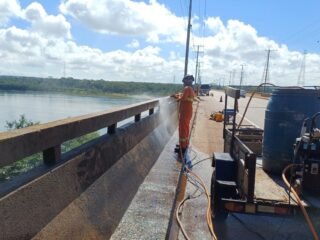 Ponte sobre o Rio Paranapanema em Diamante do Norte terá operação pare-e-siga