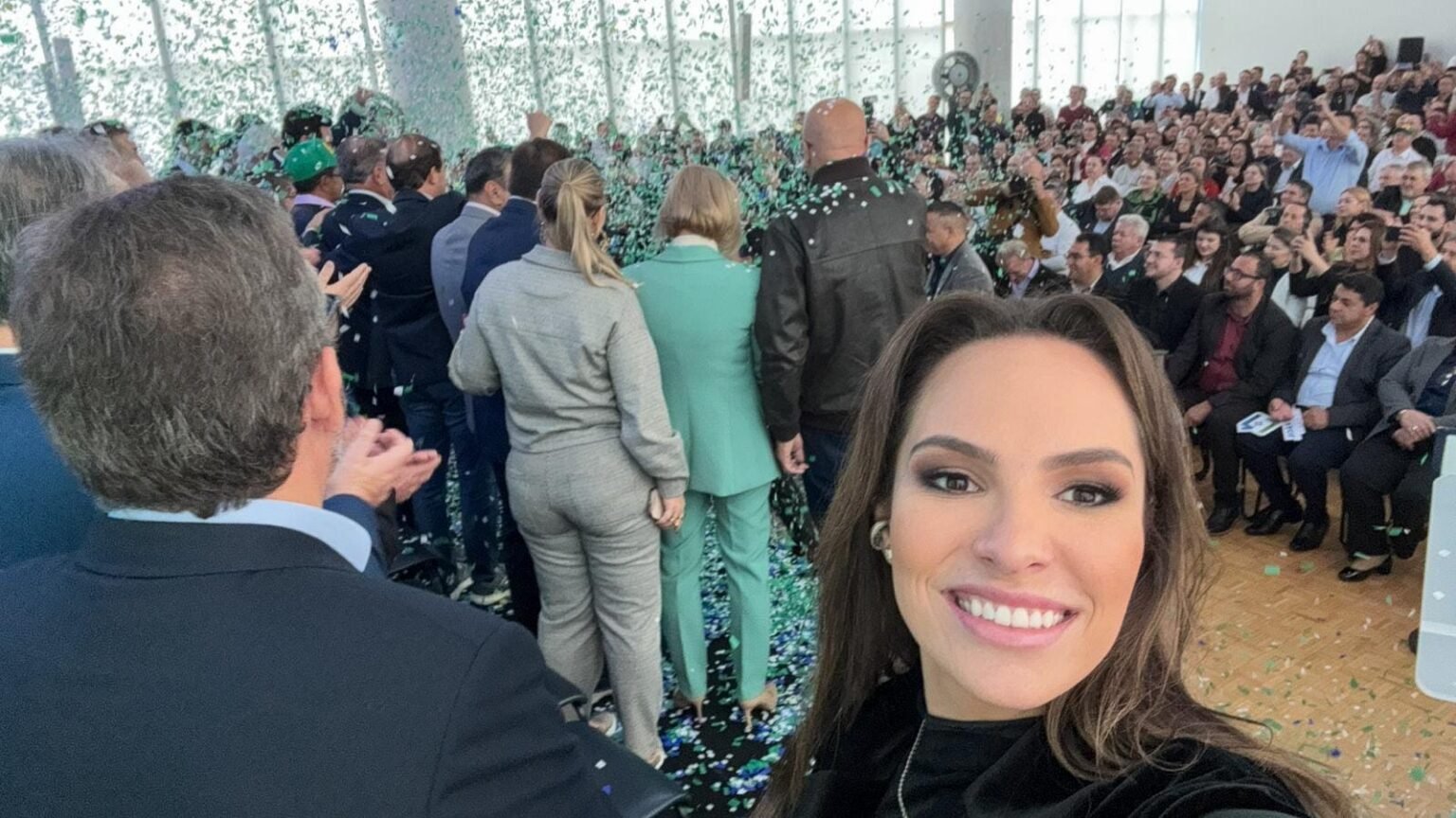 Maria Victoria (PP) elogia o Casa Fácil Paraná Terceira Idade, que oferece R$80 mil de subsídio para idosos com baixa renda adquirirem a casa própria, proporcionando dignidade, autonomia e qualidade de vida.