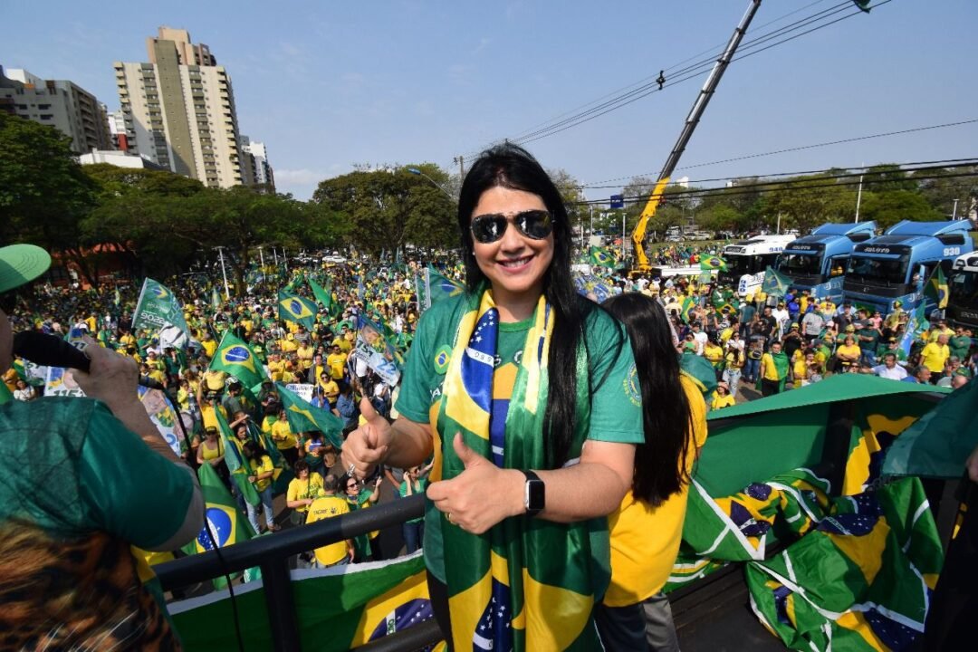 Vereadora Giselli Bianchini cria Dia dos Patriotas Conservadores de Maringá