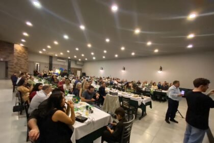 Jantar marca celebração do Dia dos Patriotas Conservadores de Maringá